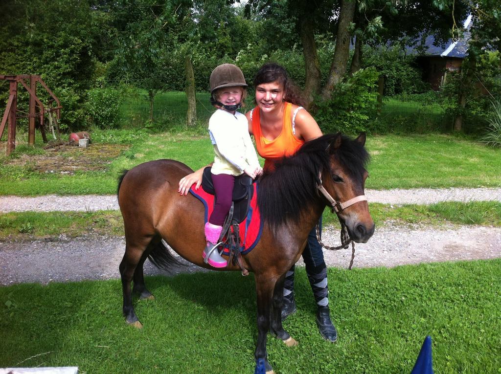 Gite Et Relais Equestre De Marie Tours-en-Vimeu Eksteriør bilde
